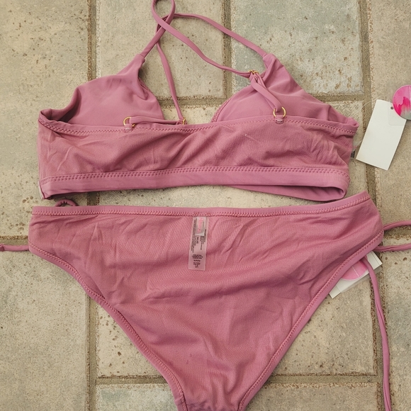 New Raisins Barbados Solids Bikini Swimsuit Set - Picture 5 of 11